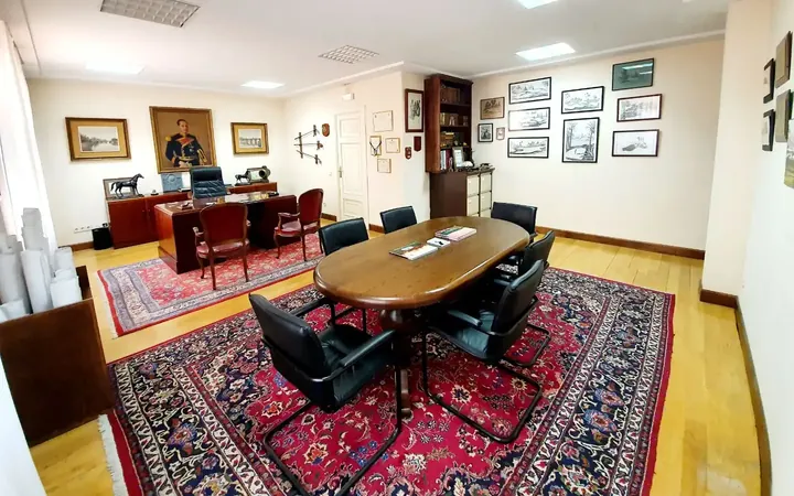 Local comercial en  Calle de Núñez de Balboa 47 - Foto 1