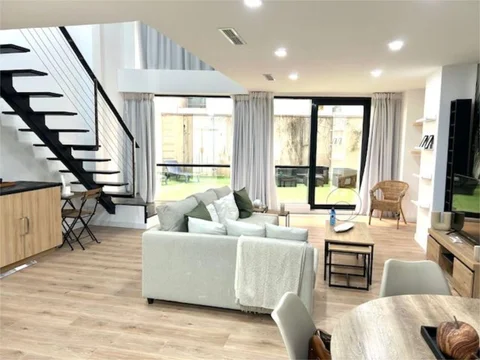 Piso en  Avenida de Manoteras 8 - Foto 2