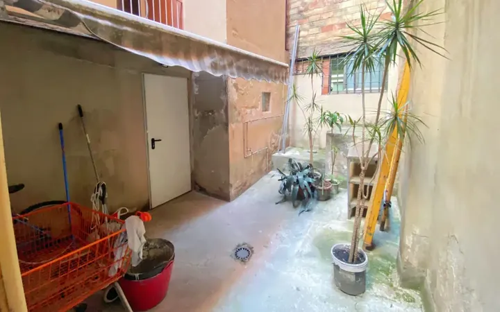 Local comercial en  Carrer de Blai 41 - Foto 6