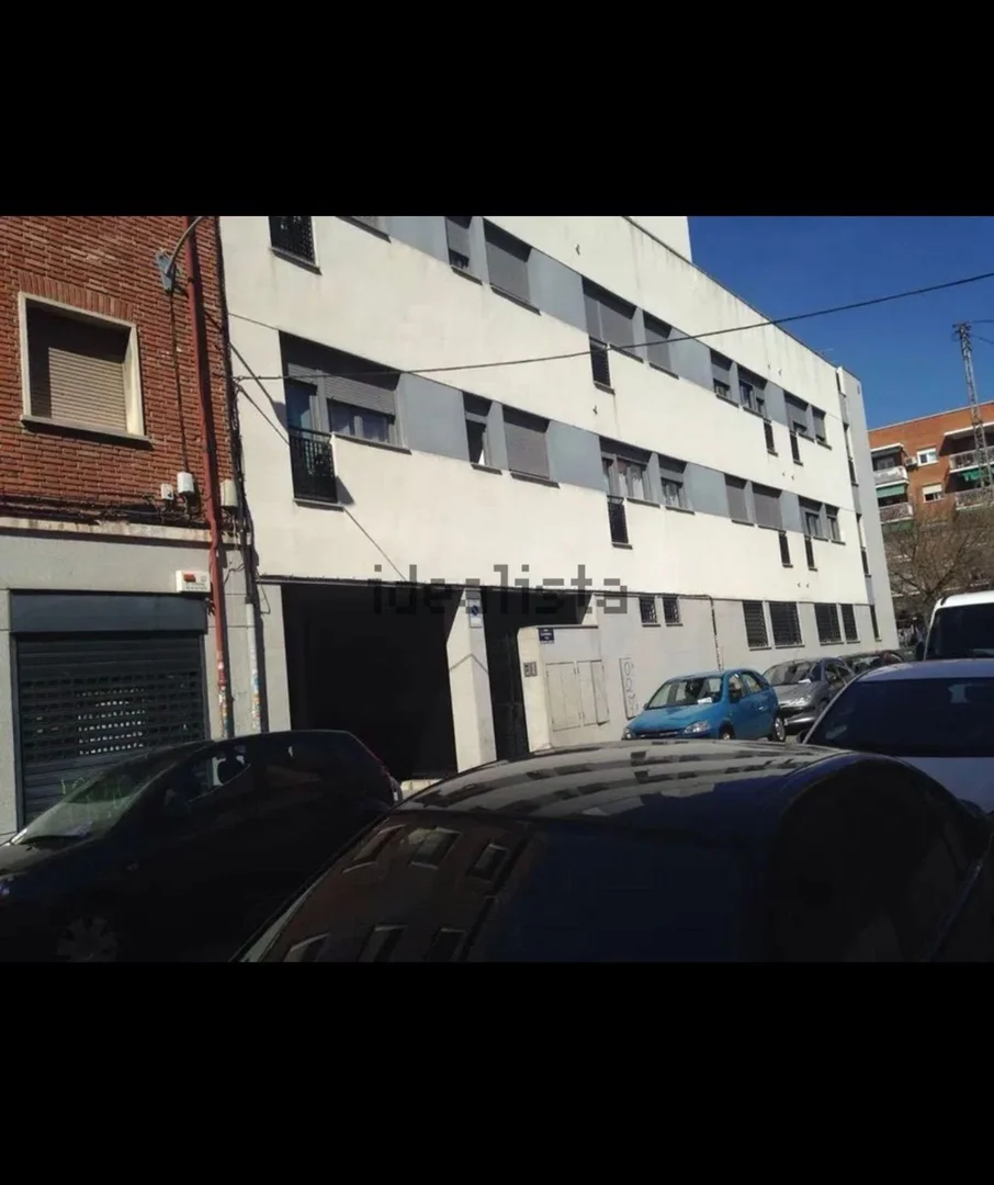 Piso en plaza de la Reverencia, 1