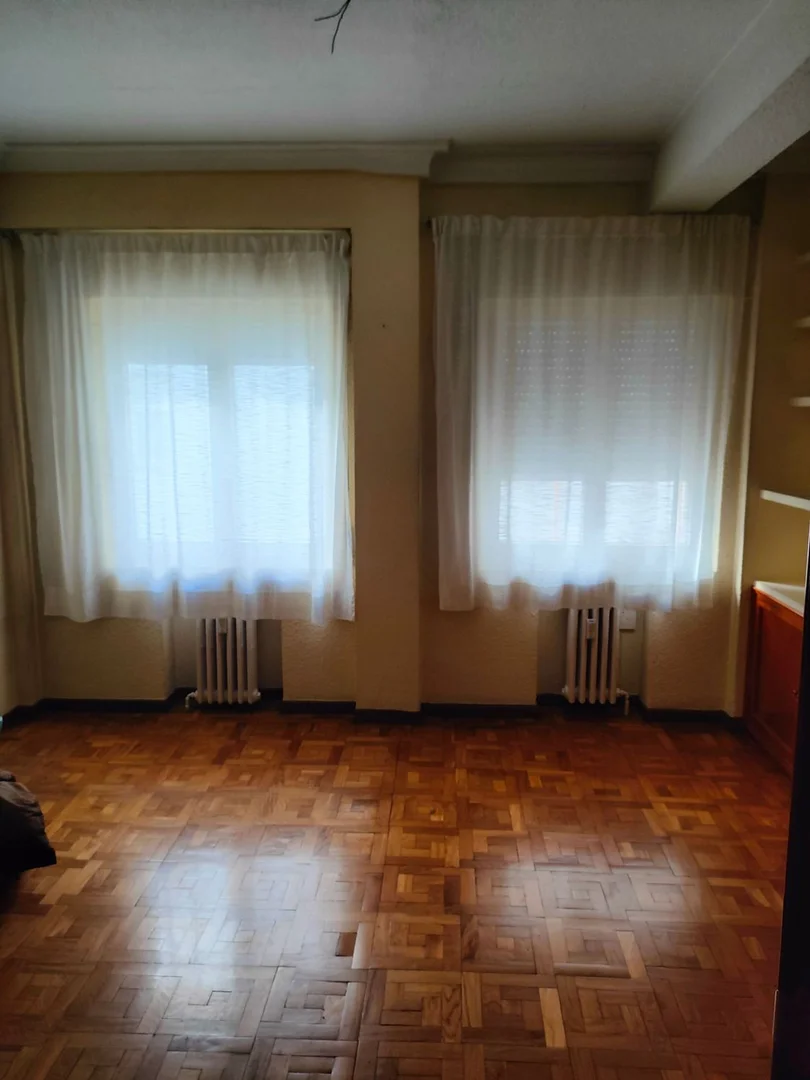 Piso en Barrio Gaztambide - Foto 13