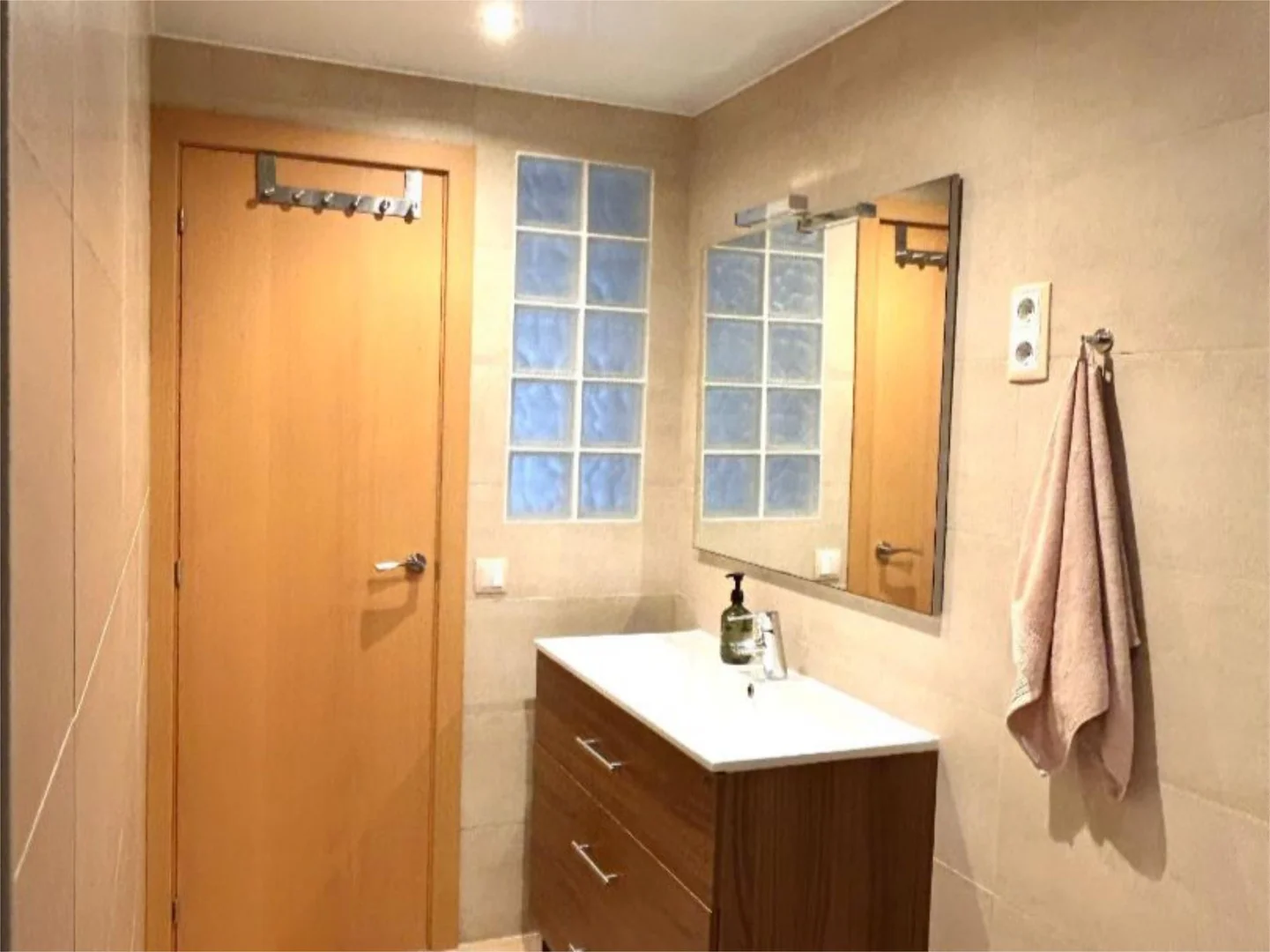 Piso en  Carrer de Sants 407 - Foto 14