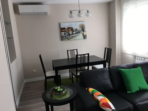 Piso en calle de Virgen del Portillo, 3 - Foto 2