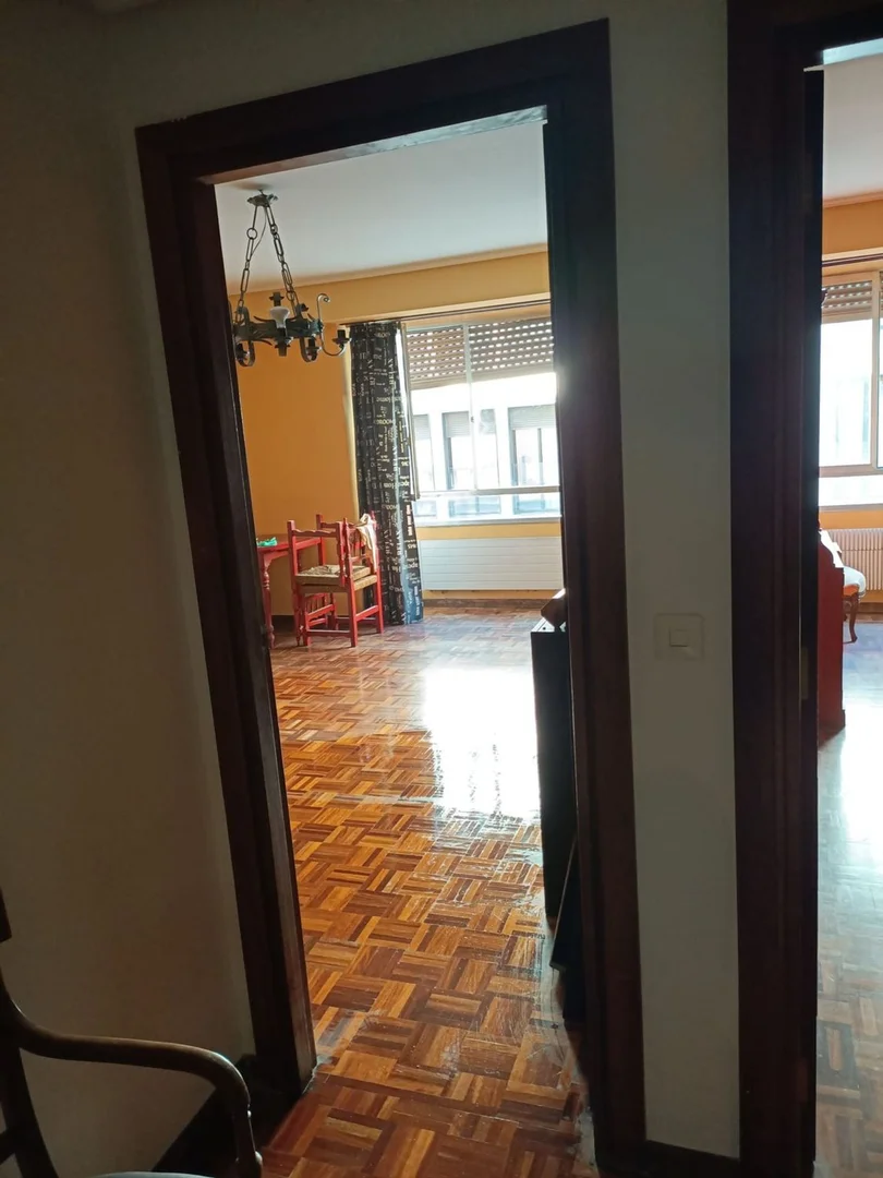 Piso en calle Foru, 27 - Foto 2