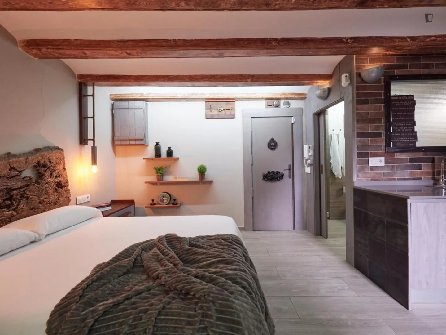 Estudio en Calle de la Lleialtat, El Raval - Foto 4
