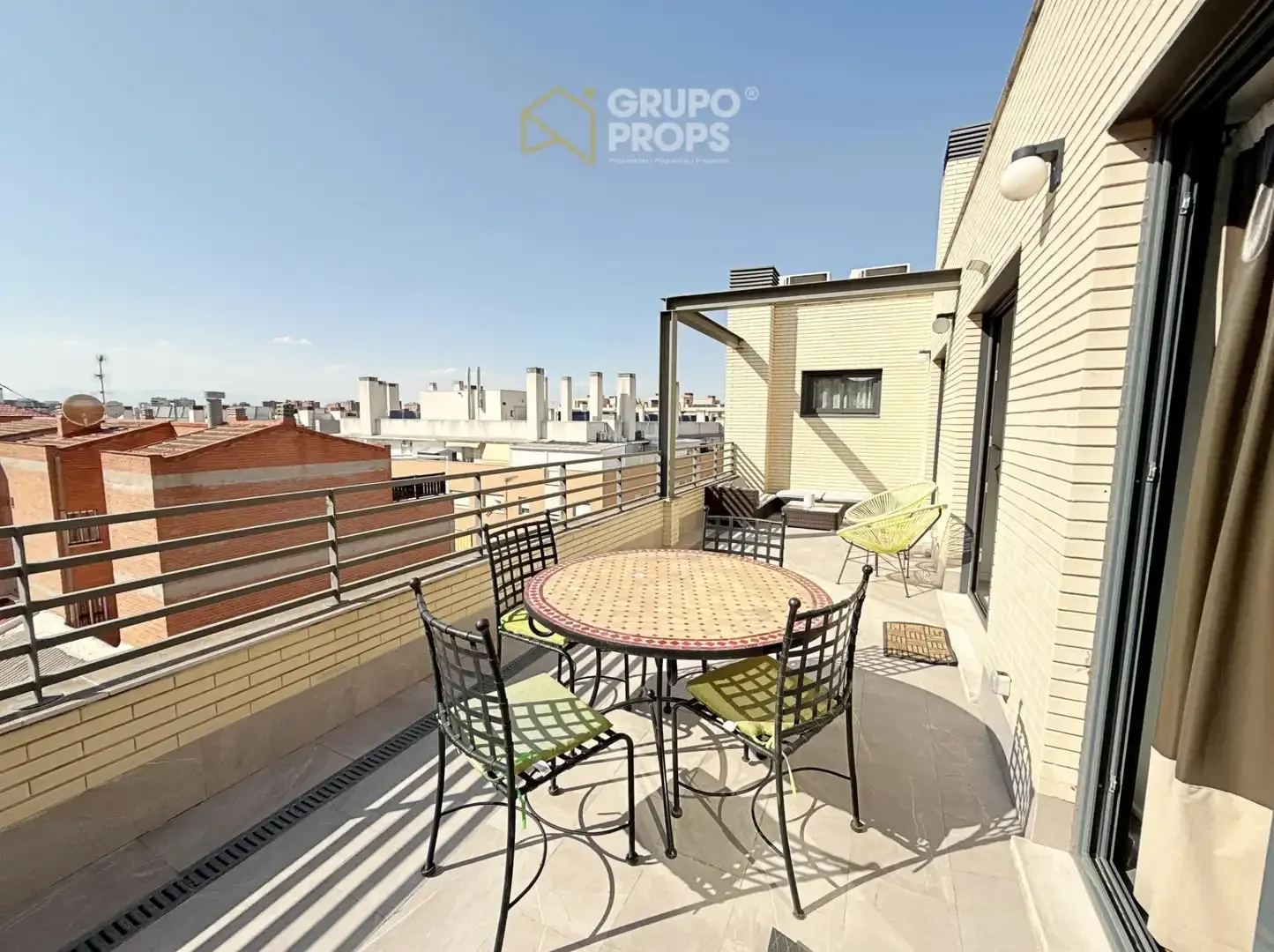 Apartamento en  Madrid Capital - Foto 4