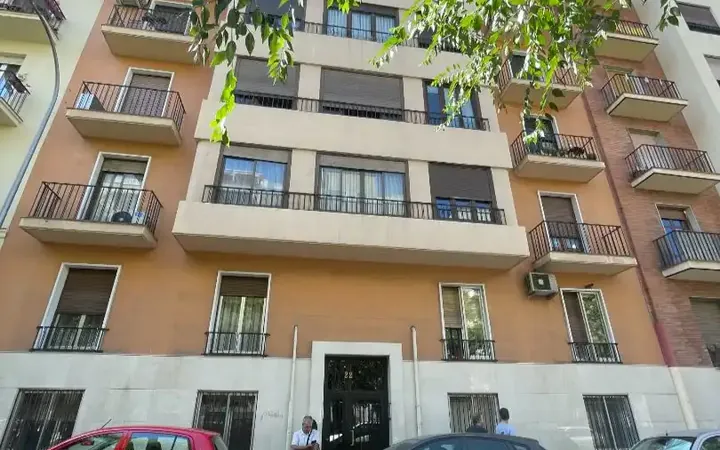 Piso en  Calle del Alcalde Sainz de Baranda 22 - Foto 1