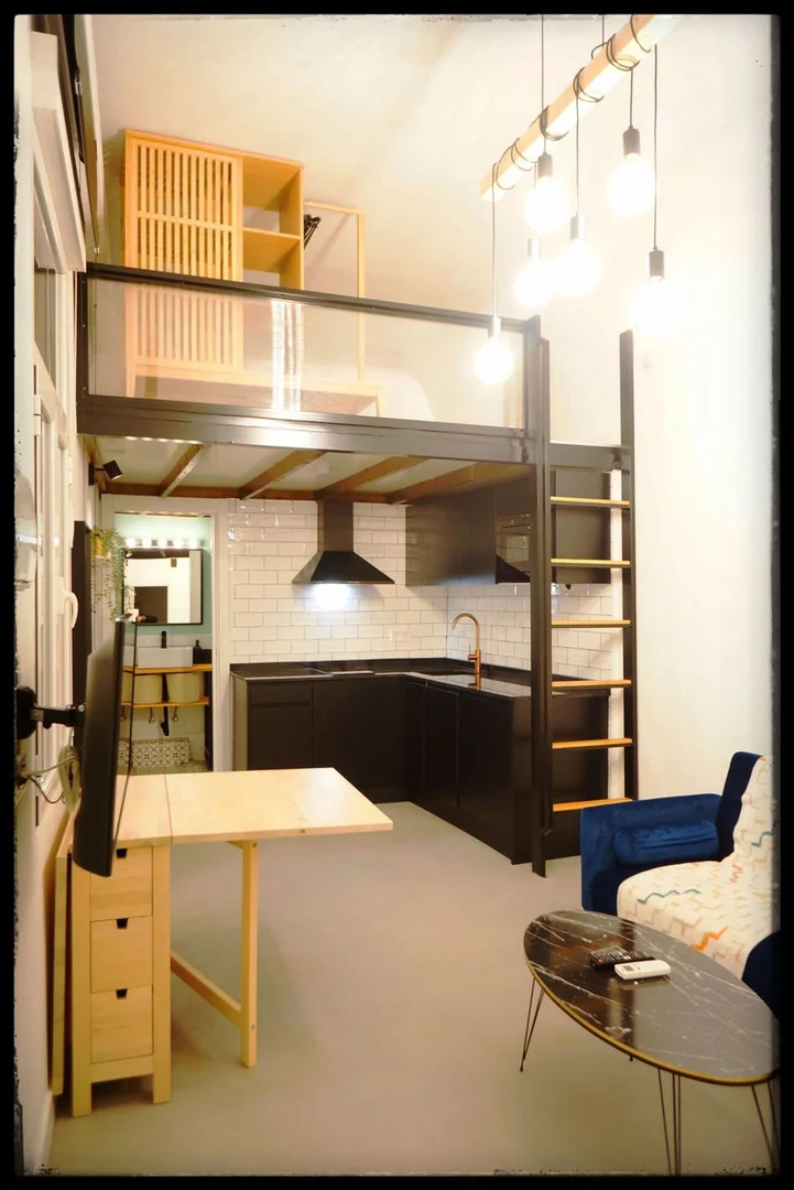 Estudio en calle del Amparo, 51 - Foto 2