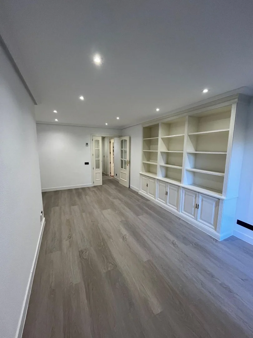 Piso en calle Arzobispo Morcillo, 34 - Foto 3