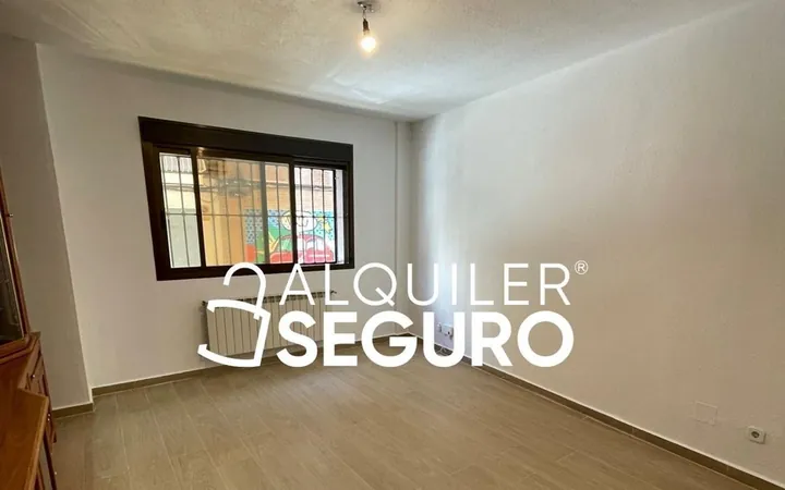 Piso en Calle de Julio Domingo, Opañel - Foto 1