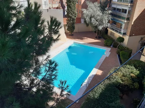 Piso en Calle de Joaquín Turina, 32 - Foto 1