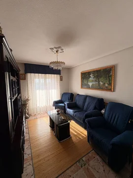 Piso en Barrio Los Rosales - Foto 1