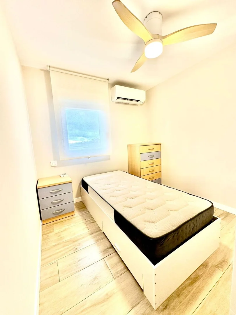 Ático en calle de Gómez de Avellaneda, 49 - Foto 4