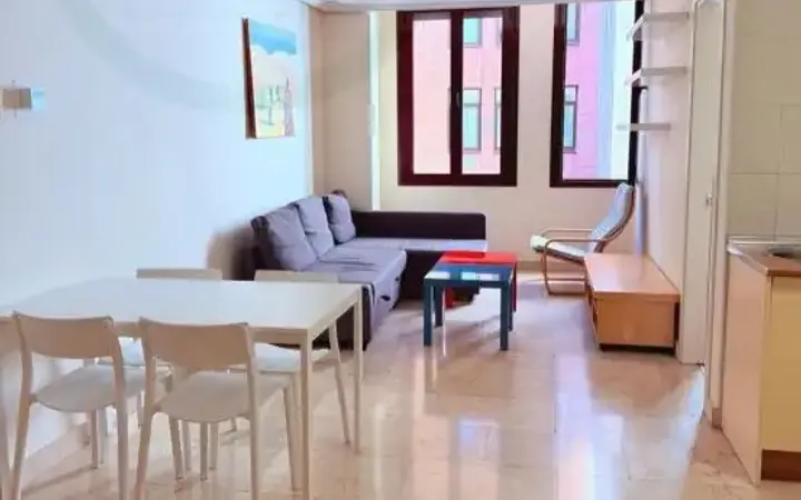 Apartamento en  Calle de Echegaray 4 - Foto 1