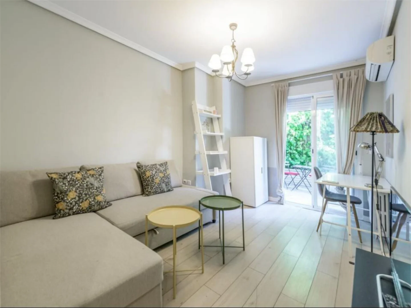 Piso en  Calle de Prieto Ureña 5 - Foto 4