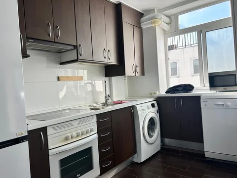 Piso en avenida del General Perón, 6 - Foto 13