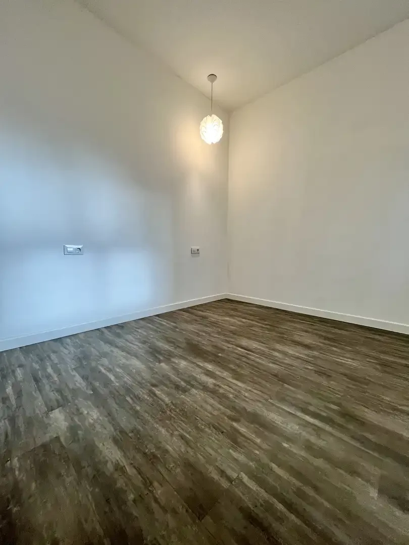 Piso en  Calle de Sirio 54 - Foto 5
