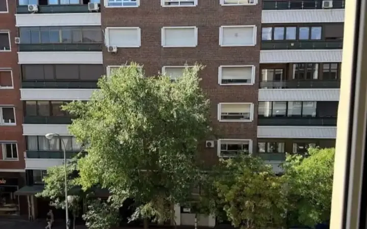 Piso en  Calle de María de Molina 32 - Foto 5