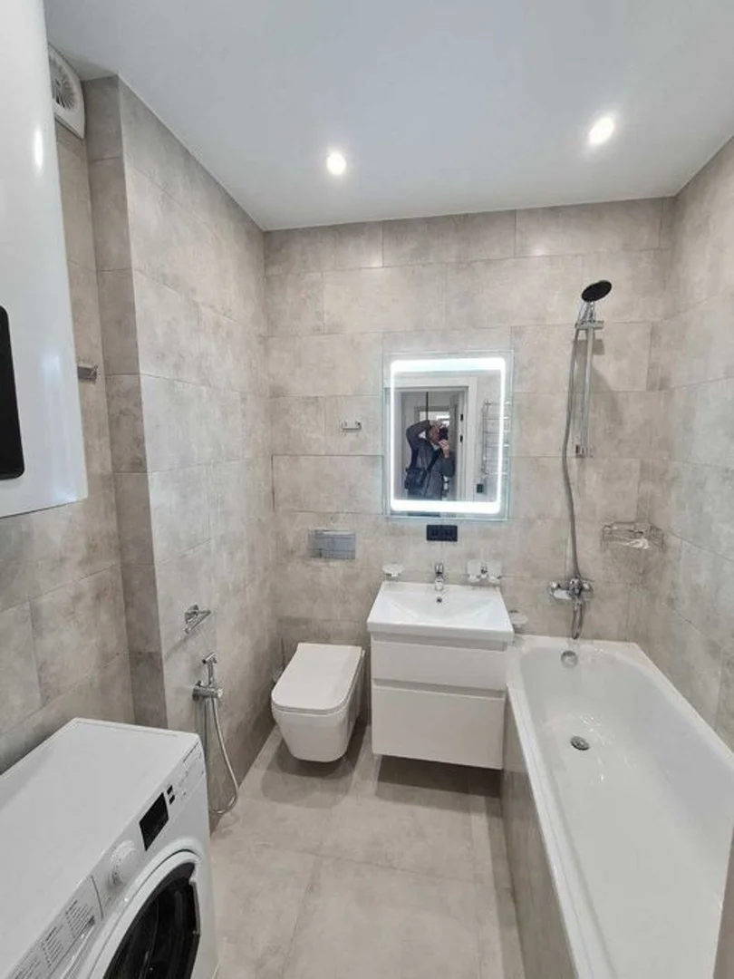 Piso en calle de Roger de Flor, 140 - Foto 2