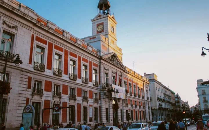 Edificio en Sol - Foto 1