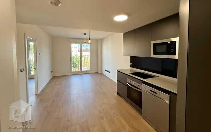 Apartamento en  Madrid Capital - Foto 2