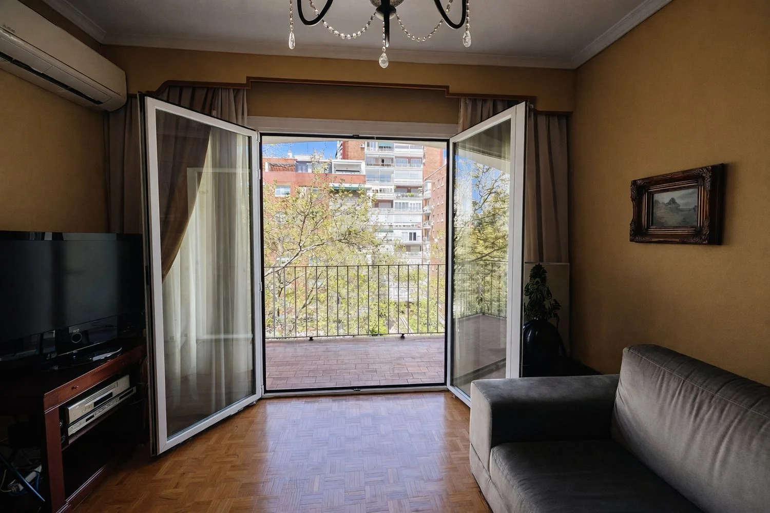 Piso en Vallehermoso - Foto 7