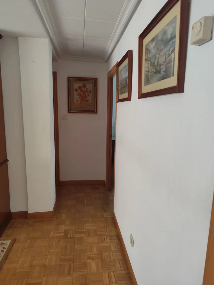 Piso en Calle de la Virgen de Aránzazu, 10, Tres Olivos - Valverde - Foto 9