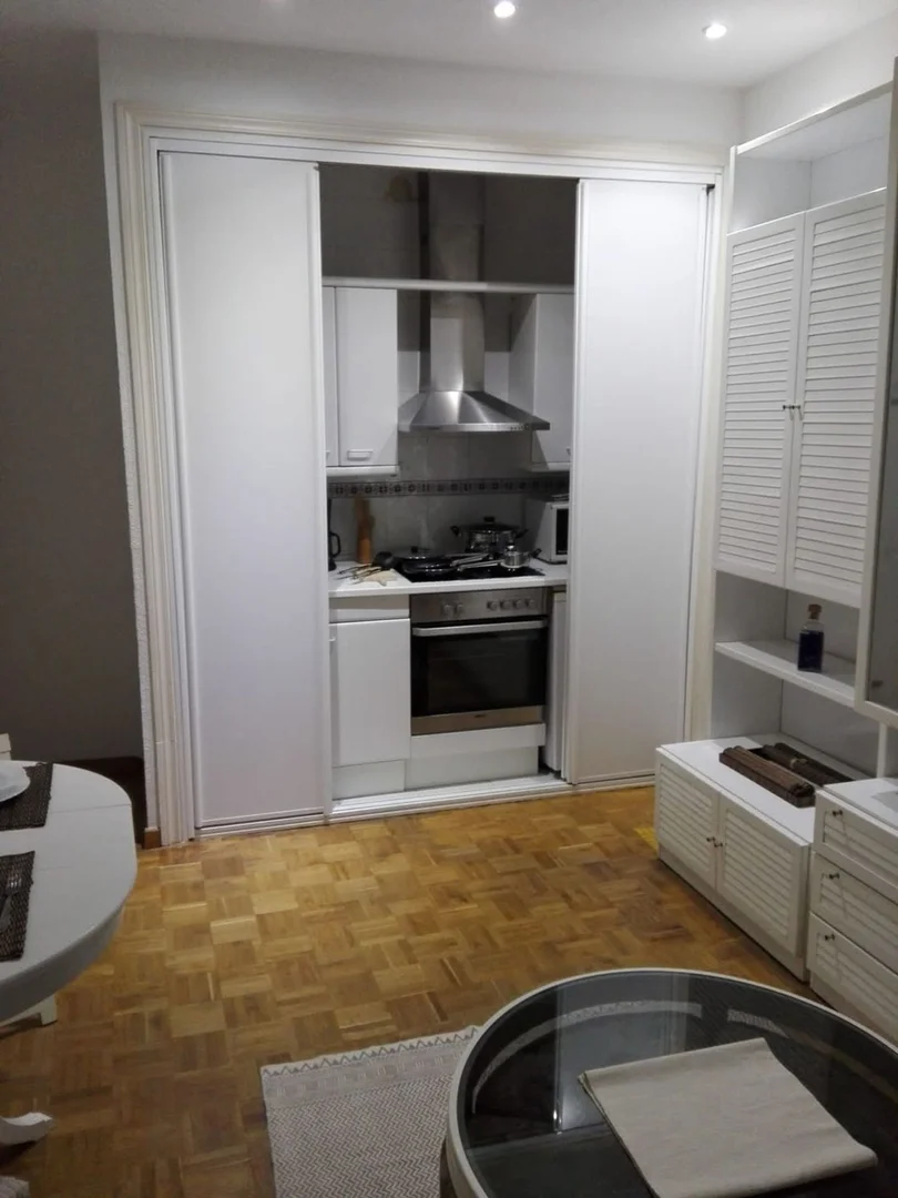 Piso en calle de Fernández de los Ríos, 72 - Foto 5