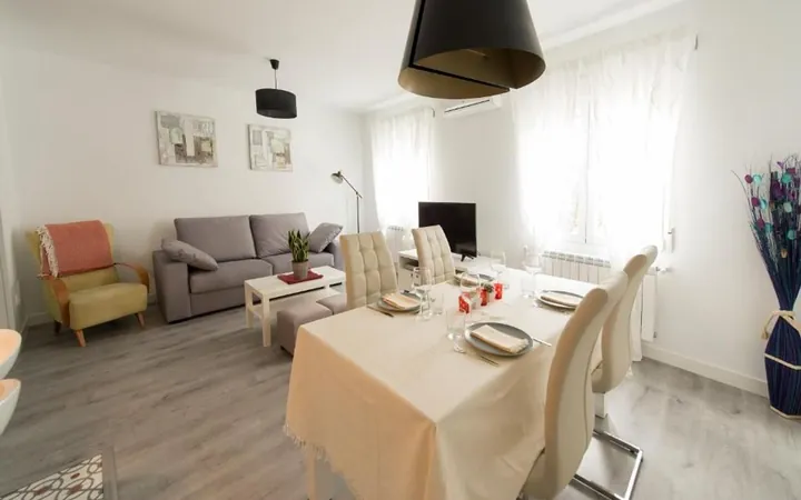 Piso en C. de Sambara, 120, Quintana - Foto 4