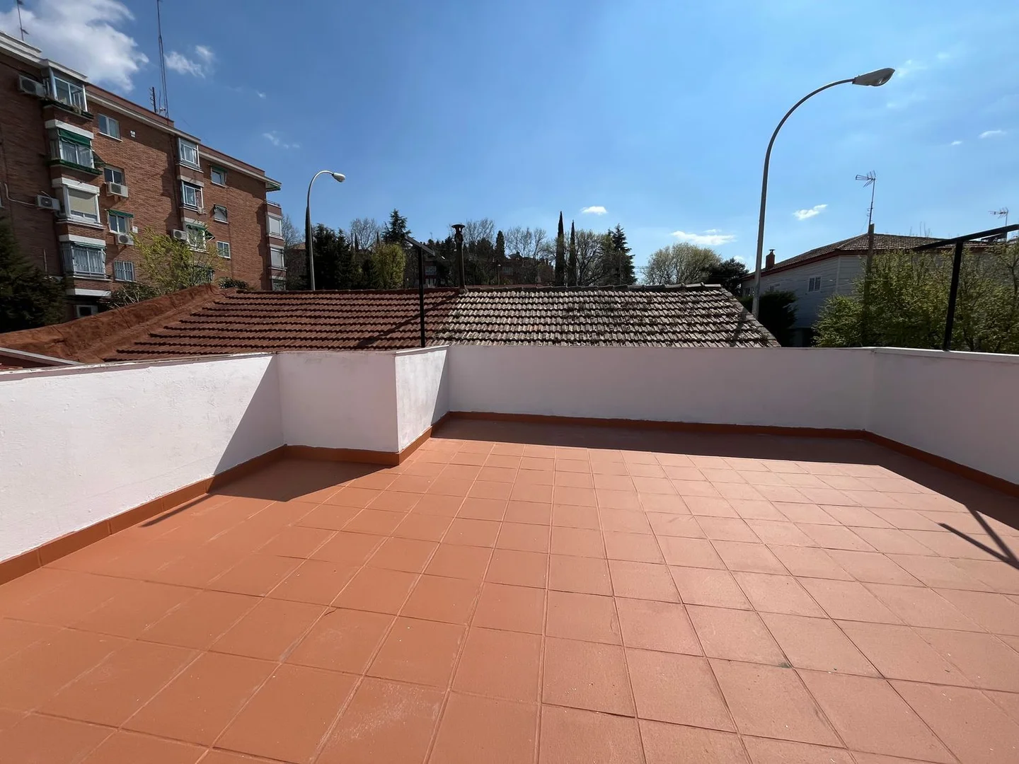 Chalet adosado en calle Isidro Dompablo, 9 b - Foto 1