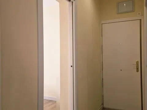 Piso en calle de la Infanta Mercedes, 97 - Foto 3