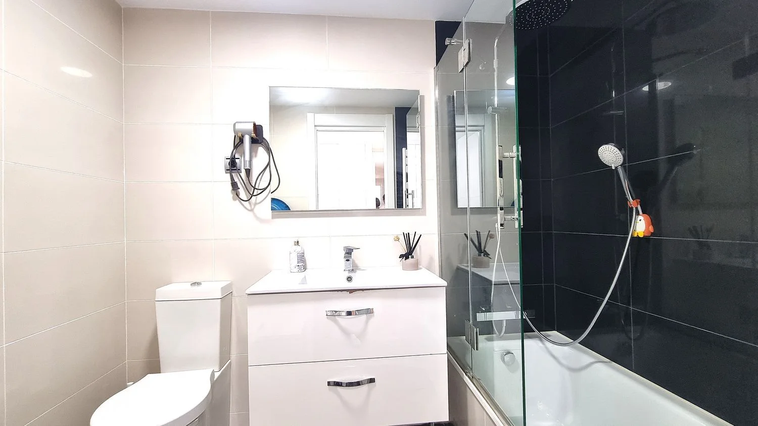 Piso en calle de Rabanal del Camino, 11 - Foto 17