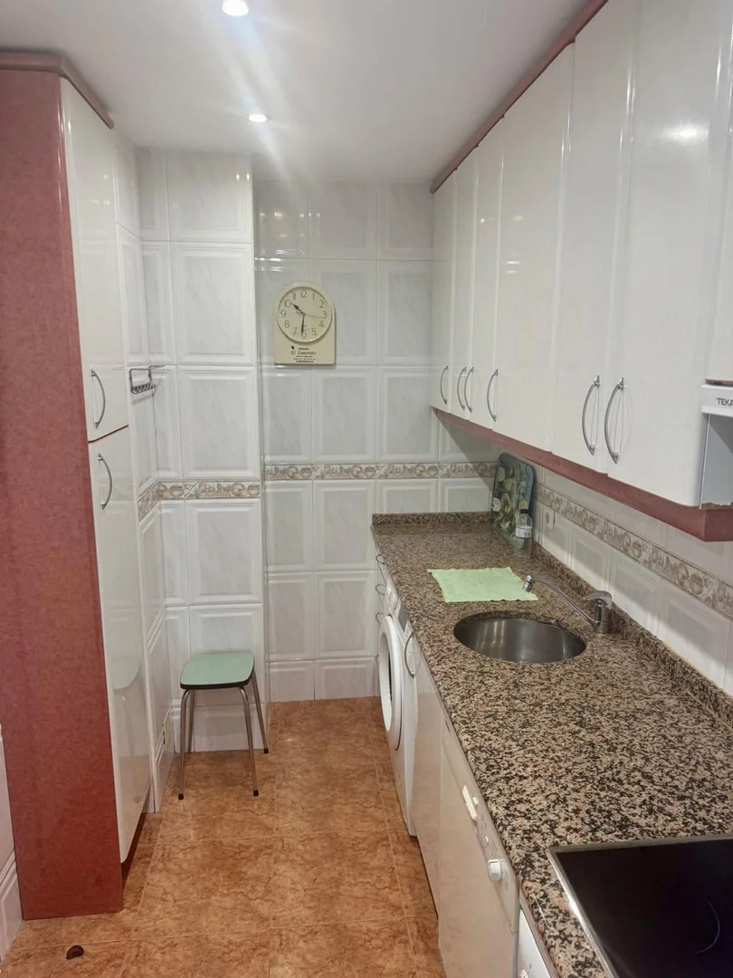 Piso en Calle de Villamanín, Lucero - Foto 16