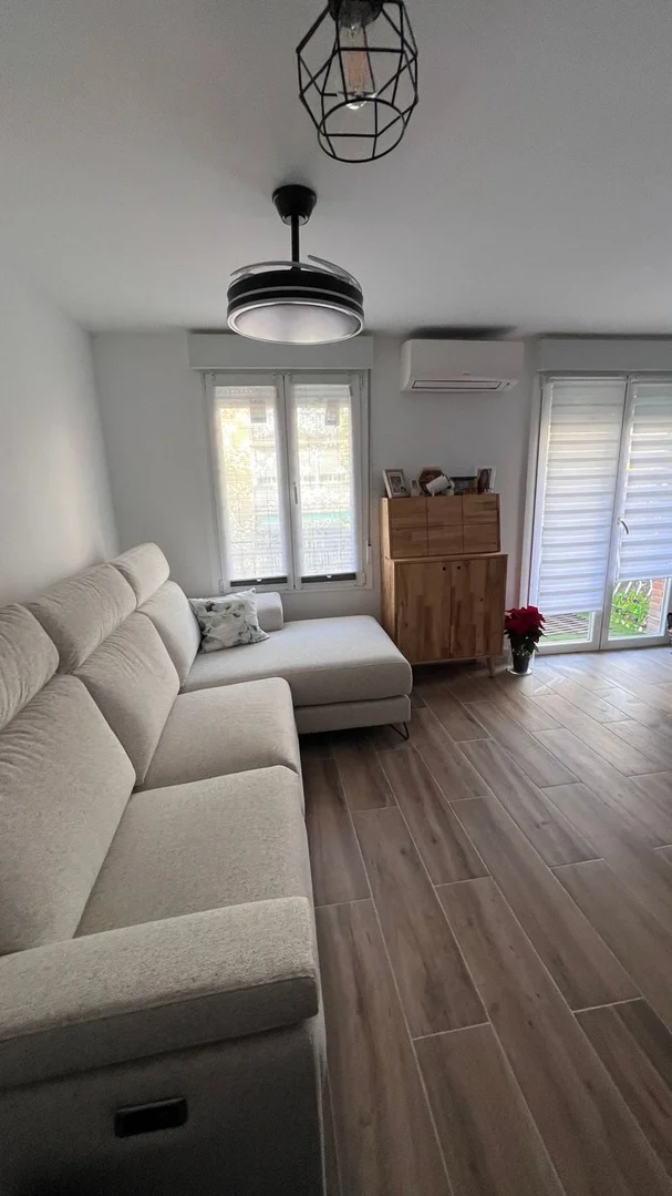 Piso en avenida del Marqués de Corbera, 27 - Foto 8