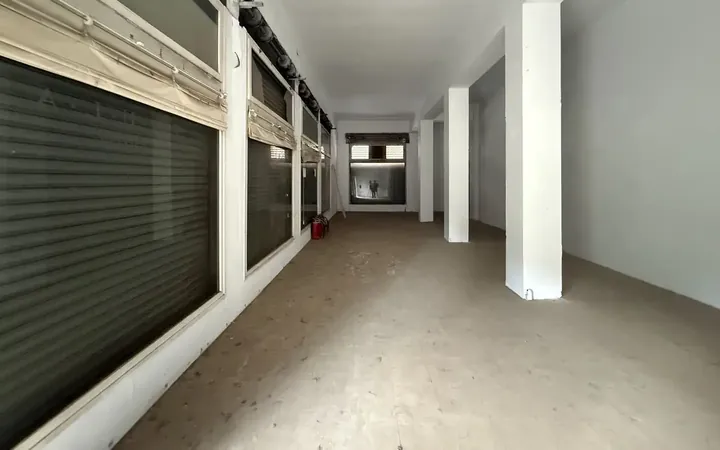 Local comercial en   Passatge de Serra i Arola - Foto 3