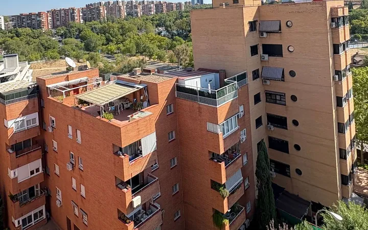 Piso en Calle del Valle de Bergantiños, 5, Valdezarza - Foto 38