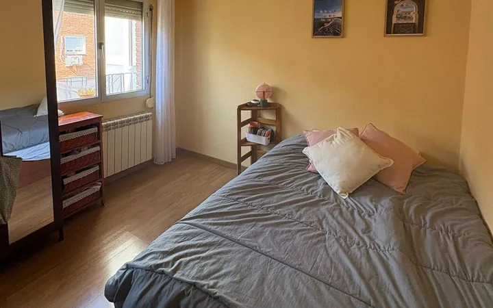 Piso en Numancia - Foto 4