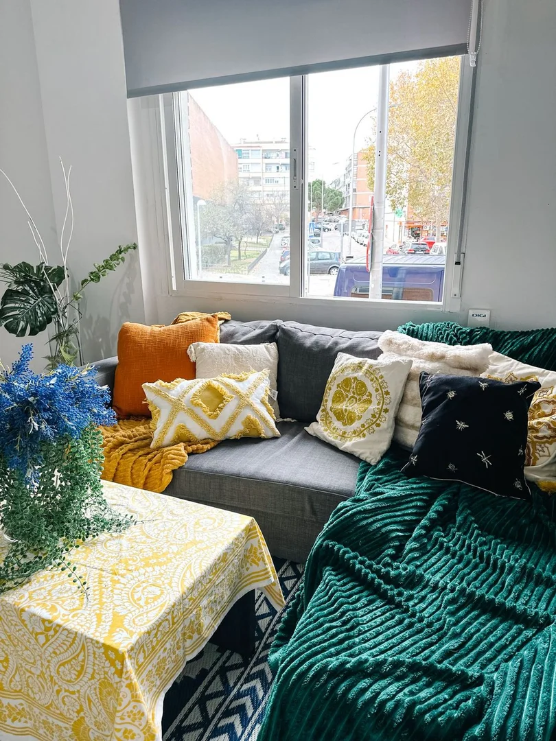 Piso en calle de Villajimena, 75 - Foto 2