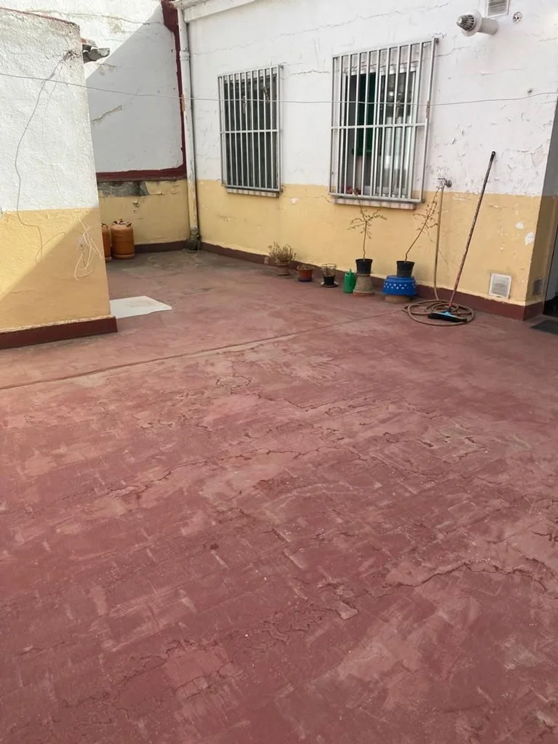 Edificio de uso mixto en Simancas - Foto 19