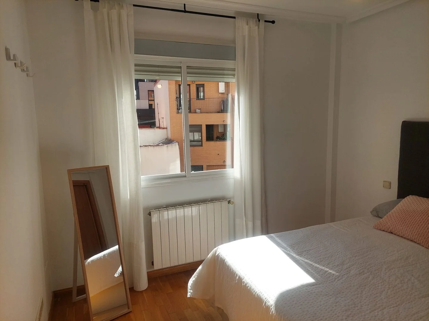 Piso en Calle de Gonzalo Herrero, 27, Valdeacederas - Foto 5