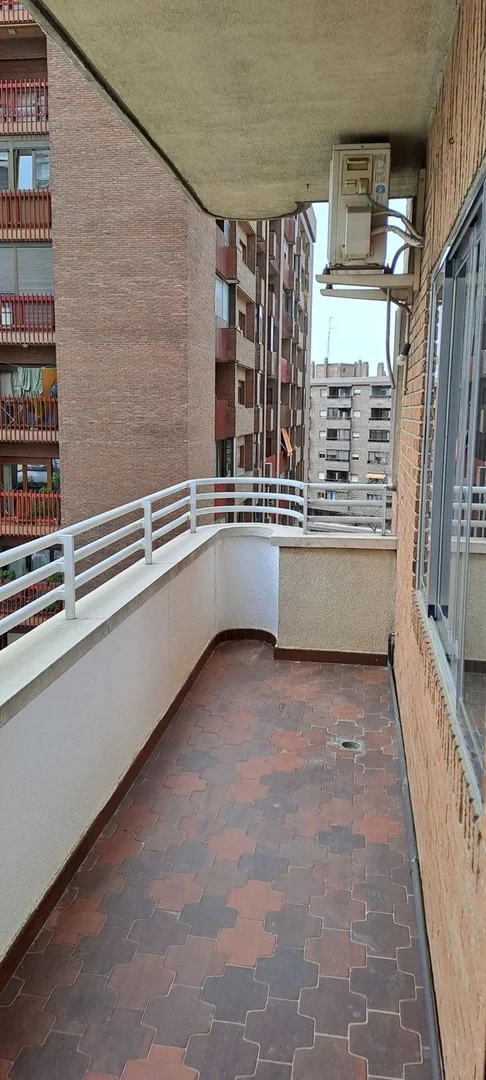 Piso en calle del Poeta Joan Maragall, 51 - Foto 2