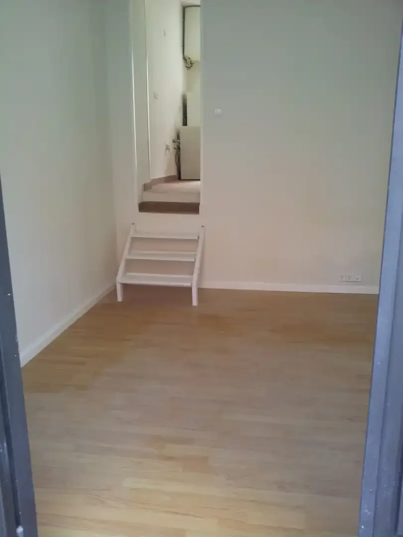 Local comercial en  Calle de Ofelia Nieto 20 - Foto 9