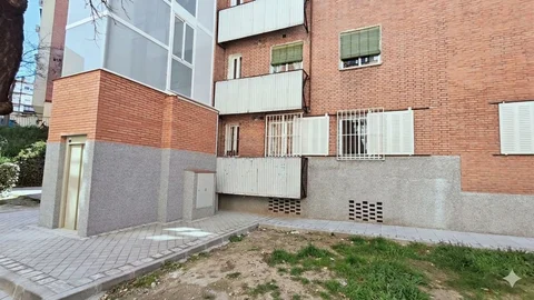 Piso en Barrio Valdezarza - Foto 3
