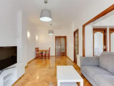 Piso en  Carrer de los Castillejos 298 - Foto 6