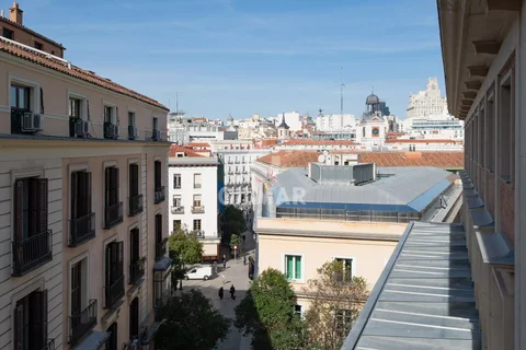 Piso en Sol, Madrid - Foto 1