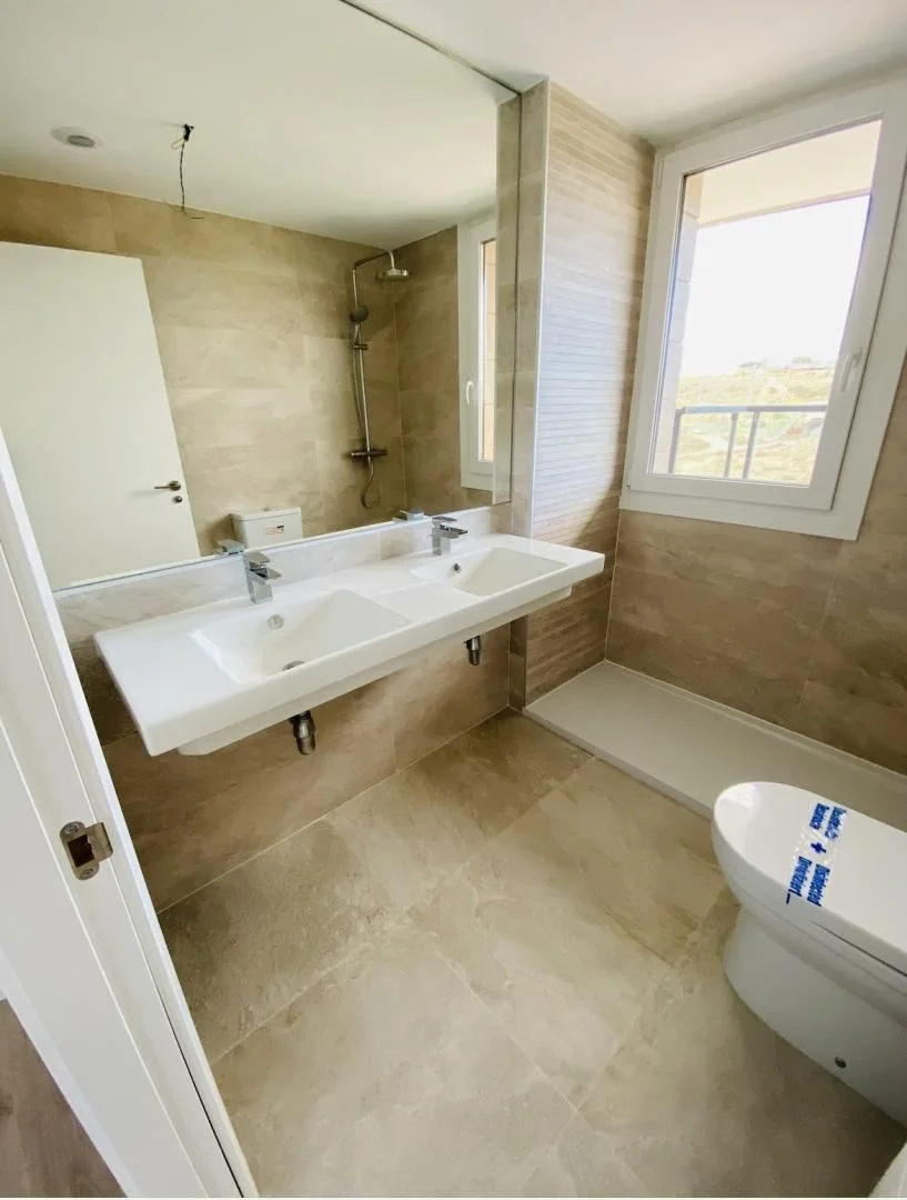 Piso en  Calle de Federica Montseny 8 - Foto 23