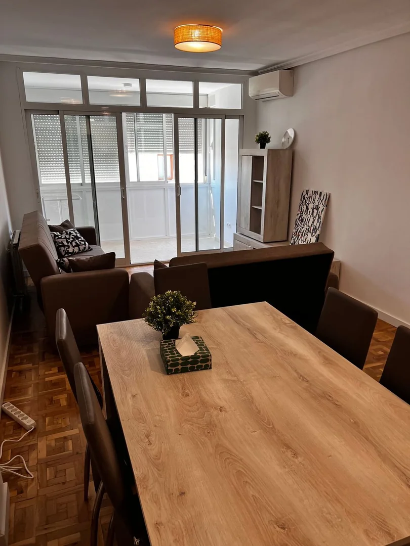 Piso en Avenida de la Ciudad de Barcelona, 108, Pacífico - Foto 2