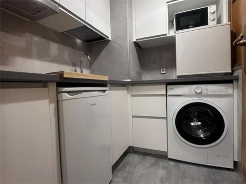 Estudio en  Calle de Maudes 26 - Foto 2