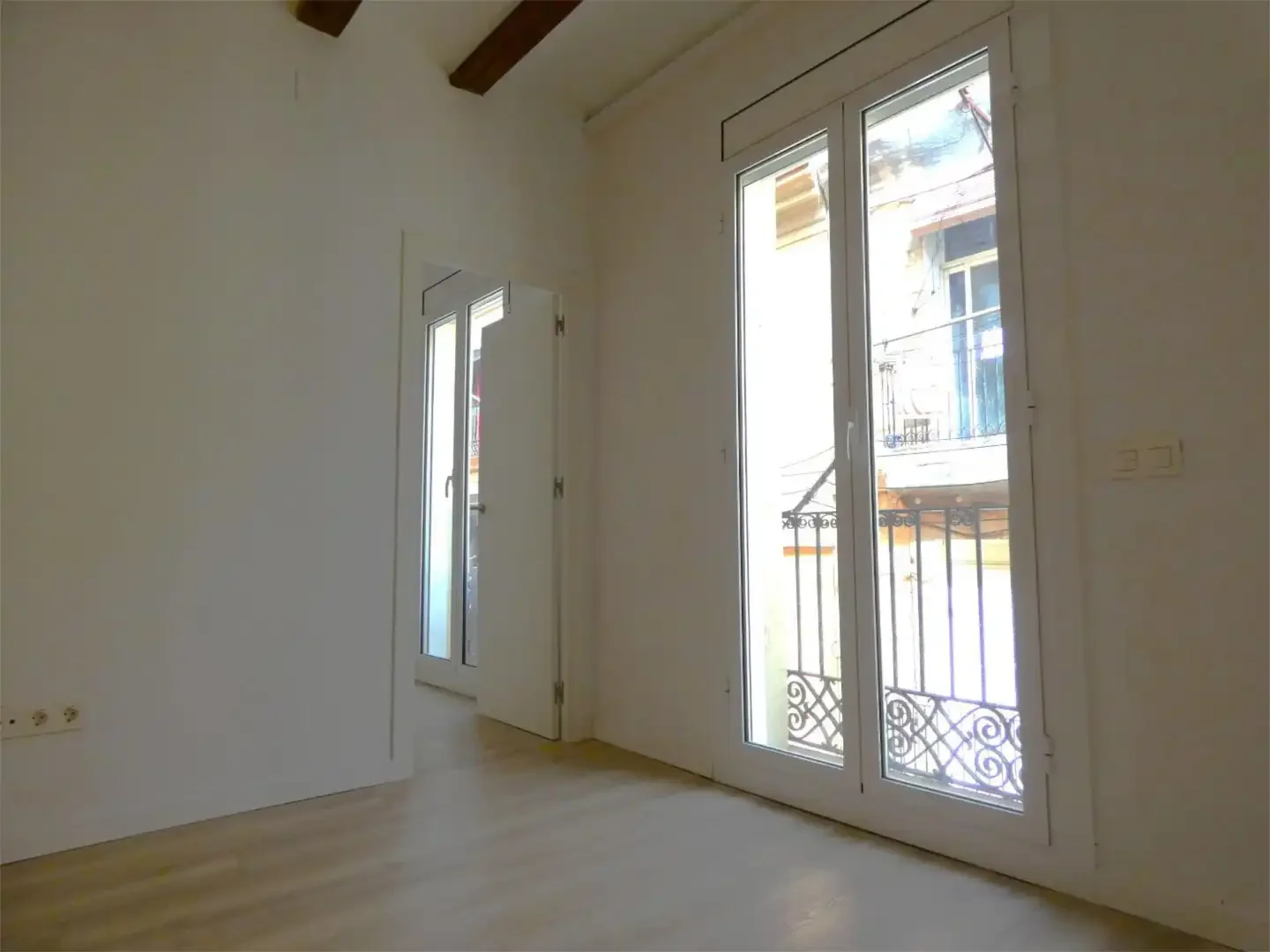 Piso en  Carrer d'En Roig 11 - Foto 2