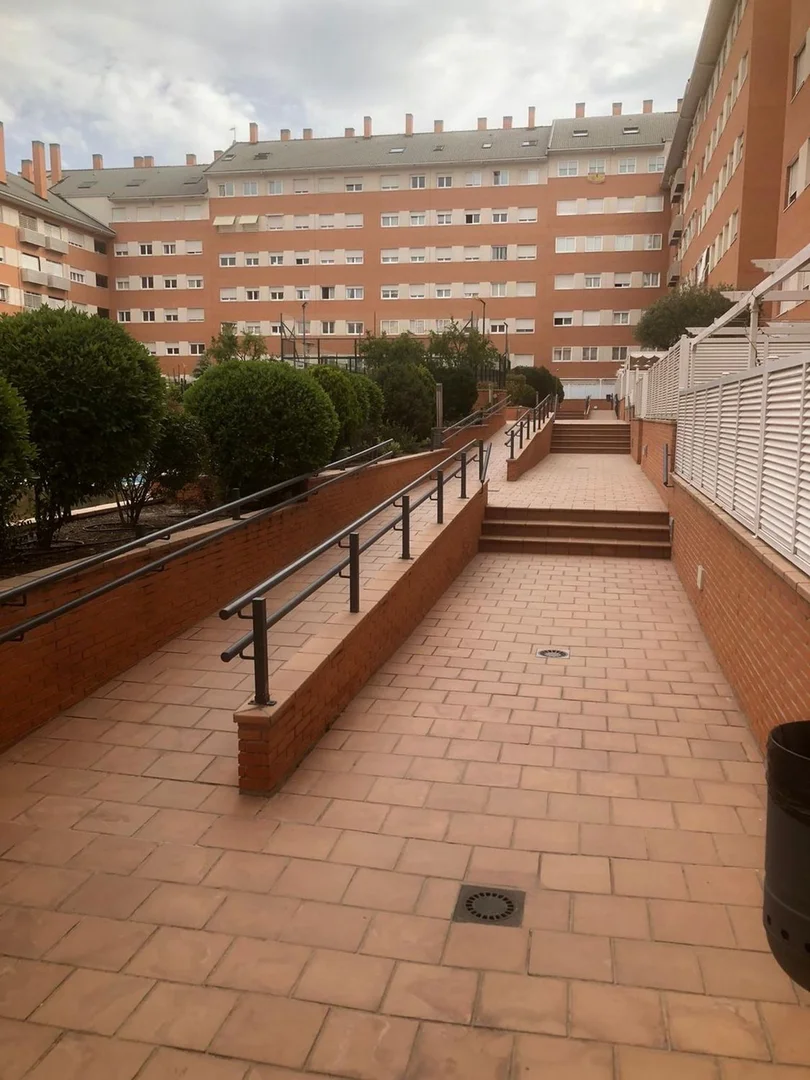 Piso en avenida de Santo Domingo de la Calzada, 17 - Foto 27